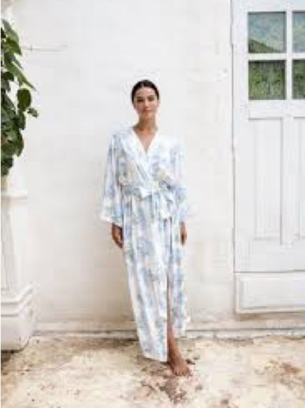 NWOT Piyama Alice Long Kimono Robe M/L